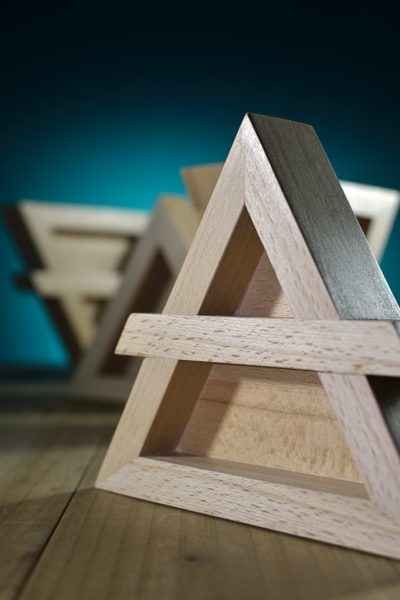 décoration en bois de hêtre - symbole alchimique de l'air