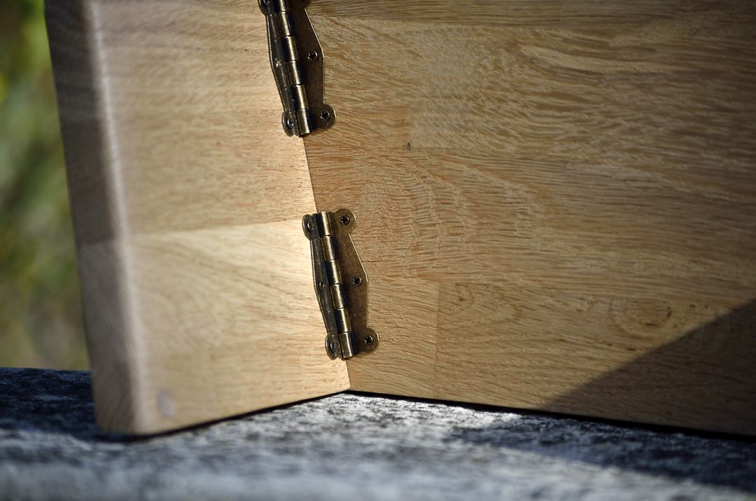 Banc de méditation en bois de hêtre “Endo-Statio”