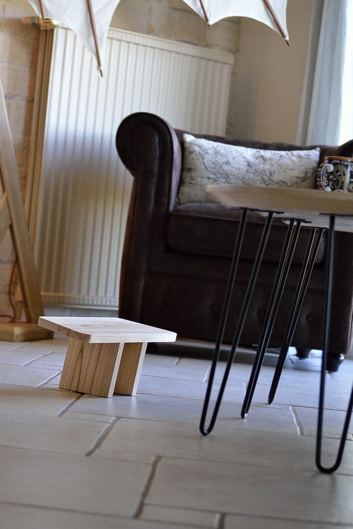 Banc d'appoint en bois de hêtre “Endo-Statio”